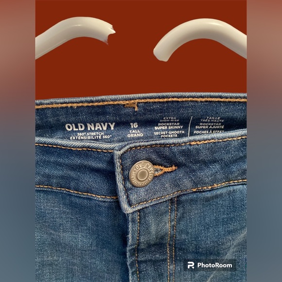 Old Navy - Picture 2 of 3